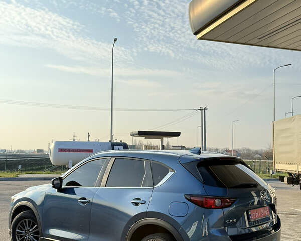 Синий Мазда СХ-5, объемом двигателя 2.5 л и пробегом 136 тыс. км за 18999 $, фото 3 на Automoto.ua