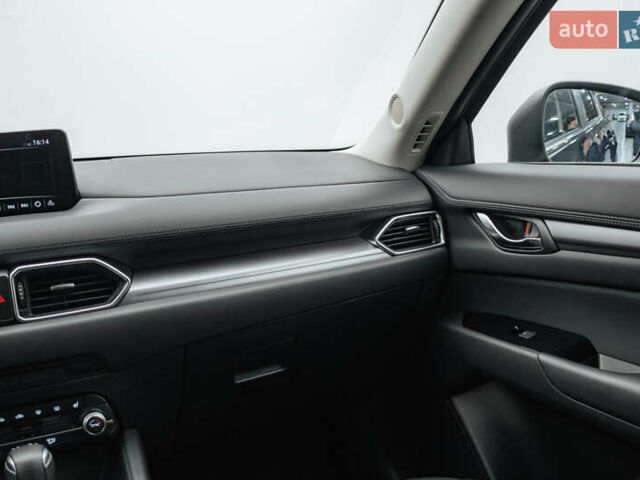 Синий Мазда СХ-5, объемом двигателя 2 л и пробегом 28 тыс. км за 25124 $, фото 15 на Automoto.ua