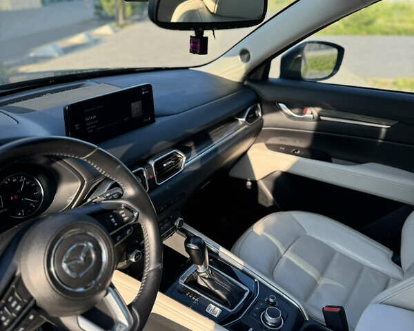Синий Мазда СХ-5, объемом двигателя 2.49 л и пробегом 248 тыс. км за 18000 $, фото 7 на Automoto.ua
