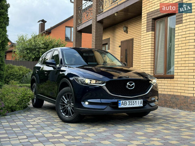 Синий Мазда СХ-5, объемом двигателя 2 л и пробегом 97 тыс. км за 23999 $, фото 2 на Automoto.ua