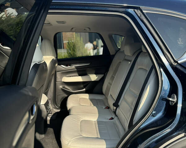 Мазда СХ-5 2020 у Хмельницькому на Automoto.ua Синій Мазда СХ-5, об'ємом двигуна 2.49 л та пробігом 253 тис. км за 17500 $, фото 3 на Automoto.ua