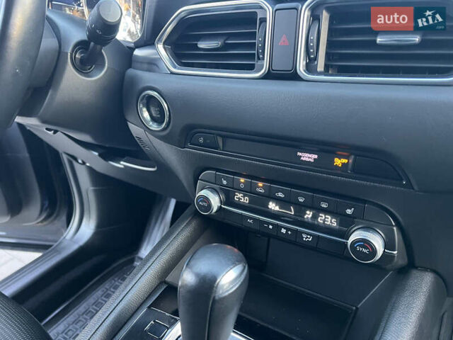 Синий Мазда СХ-5, объемом двигателя 2 л и пробегом 72 тыс. км за 22800 $, фото 42 на Automoto.ua