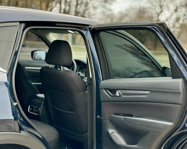 Синій Мазда СХ-5, об'ємом двигуна 2 л та пробігом 123 тис. км за 22000 $, фото 11 на Automoto.ua