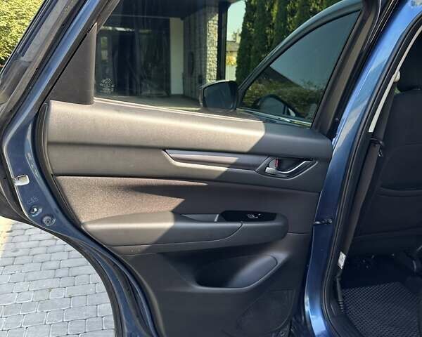 Синий Мазда СХ-5, объемом двигателя 2.5 л и пробегом 102 тыс. км за 19000 $, фото 11 на Automoto.ua