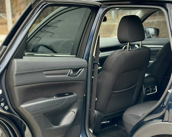Синій Мазда СХ-5, об'ємом двигуна 2 л та пробігом 123 тис. км за 22000 $, фото 9 на Automoto.ua