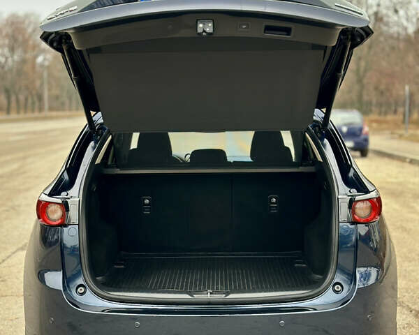 Синій Мазда СХ-5, об'ємом двигуна 2 л та пробігом 123 тис. км за 22000 $, фото 10 на Automoto.ua