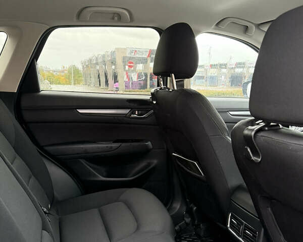 Мазда СХ-5 2021 у Львові на Automoto.ua Синій Мазда СХ-5, об'ємом двигуна 2 л та пробігом 39 тис. км за 25500 $, фото 17 на Automoto.ua