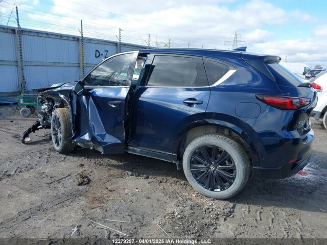 Синій Мазда СХ-5, об'ємом двигуна 2.5 л та пробігом 15 тис. км за 16500 $, фото 3 на Automoto.ua