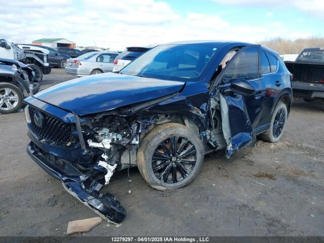 Синій Мазда СХ-5, об'ємом двигуна 2.5 л та пробігом 15 тис. км за 16500 $, фото 2 на Automoto.ua