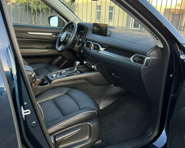 Синий Мазда СХ-5, объемом двигателя 2.49 л и пробегом 17 тыс. км за 27900 $, фото 25 на Automoto.ua