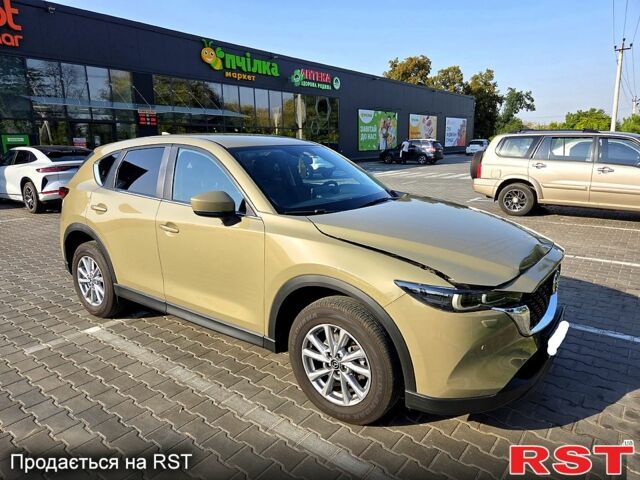 Зелений Мазда СХ-5, об'ємом двигуна 2 л та пробігом 10 тис. км за 26500 $, фото 1 на Automoto.ua