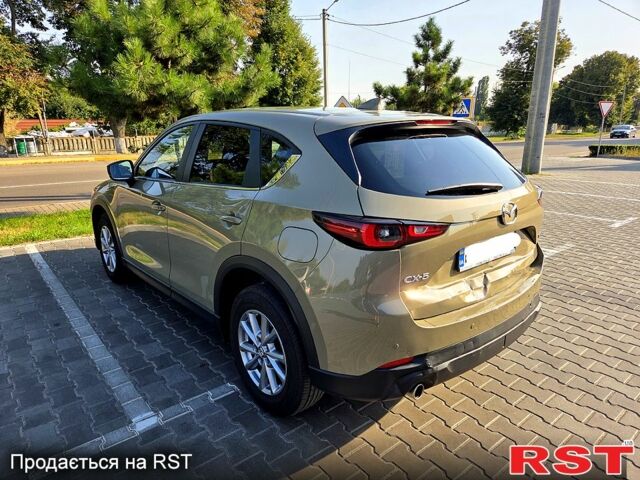 Зелений Мазда СХ-5, об'ємом двигуна 2 л та пробігом 10 тис. км за 26500 $, фото 4 на Automoto.ua