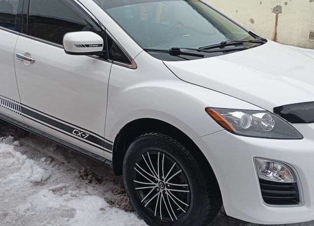 Белый Мазда СХ-7, объемом двигателя 2.5 л и пробегом 286 тыс. км за 10200 $, фото 6 на Automoto.ua