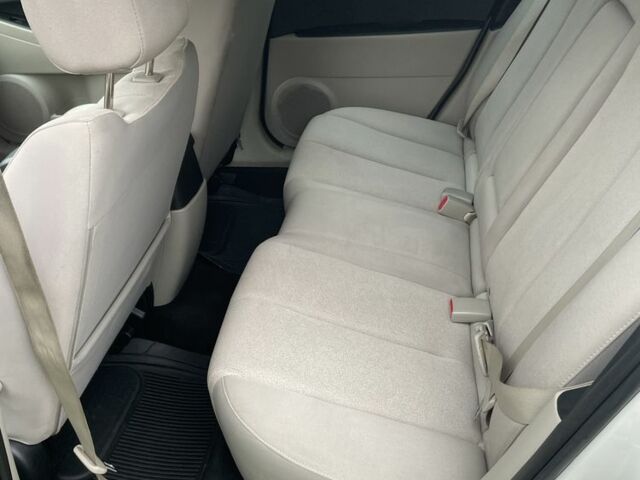 Білий Мазда СХ-7, об'ємом двигуна 2.3 л та пробігом 200 тис. км за 5600 $, фото 6 на Automoto.ua