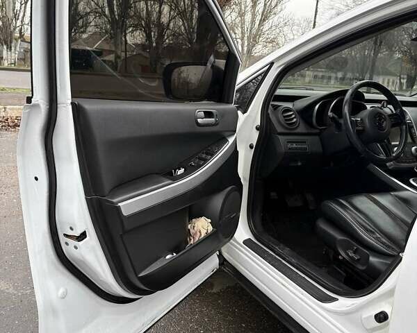 Білий Мазда СХ-7, об'ємом двигуна 2.26 л та пробігом 130 тис. км за 7200 $, фото 10 на Automoto.ua