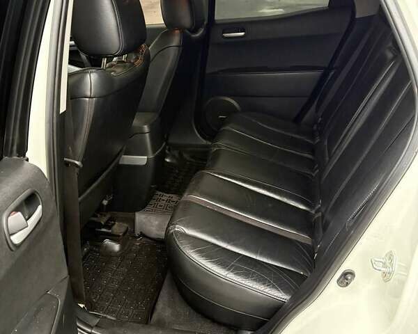 Білий Мазда СХ-7, об'ємом двигуна 2.26 л та пробігом 130 тис. км за 7200 $, фото 7 на Automoto.ua