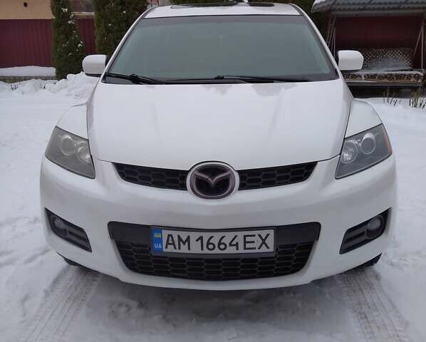 Белый Мазда СХ-7, объемом двигателя 2.26 л и пробегом 140 тыс. км за 7000 $, фото 9 на Automoto.ua
