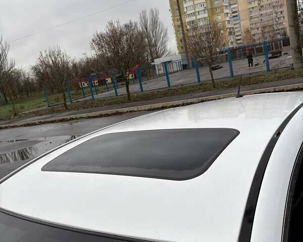 Білий Мазда СХ-7, об'ємом двигуна 2.26 л та пробігом 130 тис. км за 7200 $, фото 14 на Automoto.ua