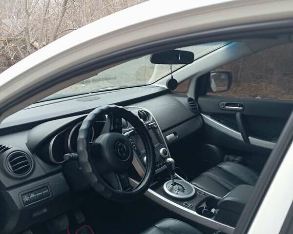 Білий Мазда СХ-7, об'ємом двигуна 2.26 л та пробігом 178 тис. км за 5800 $, фото 3 на Automoto.ua