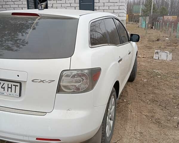 Білий Мазда СХ-7, об'ємом двигуна 2.26 л та пробігом 178 тис. км за 5800 $, фото 8 на Automoto.ua