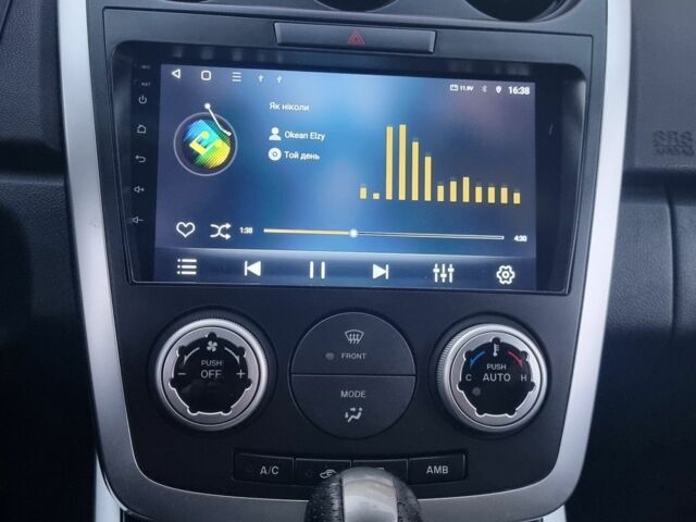 Білий Мазда СХ-7, об'ємом двигуна 2.3 л та пробігом 89 тис. км за 9500 $, фото 4 на Automoto.ua