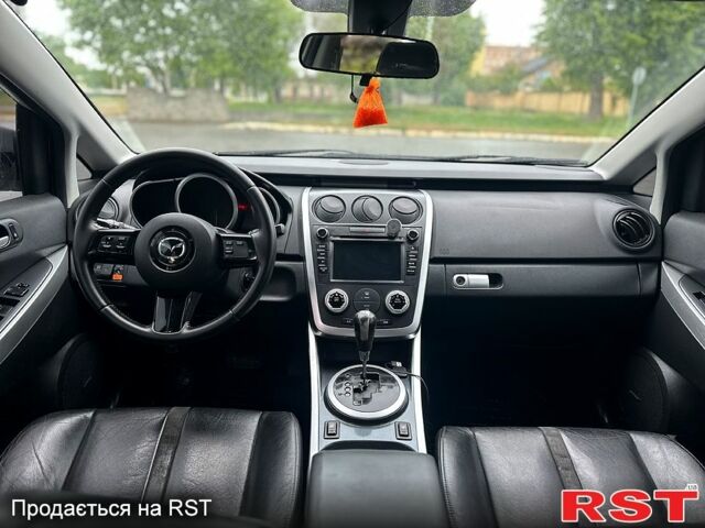 Белый Мазда СХ-7, объемом двигателя 2.3 л и пробегом 190 тыс. км за 7850 $, фото 3 на Automoto.ua