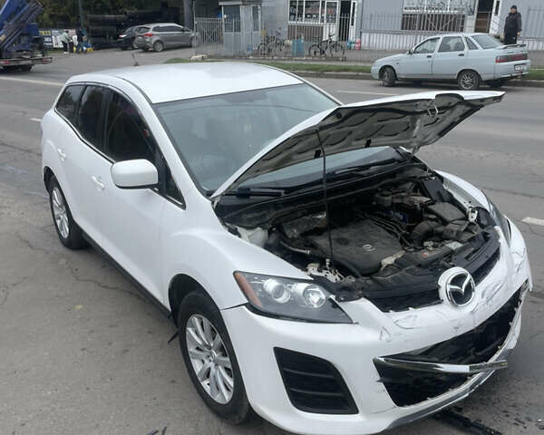 Білий Мазда СХ-7, об'ємом двигуна 2.5 л та пробігом 300 тис. км за 5500 $, фото 3 на Automoto.ua