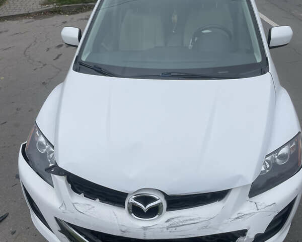 Білий Мазда СХ-7, об'ємом двигуна 2.5 л та пробігом 300 тис. км за 5500 $, фото 1 на Automoto.ua