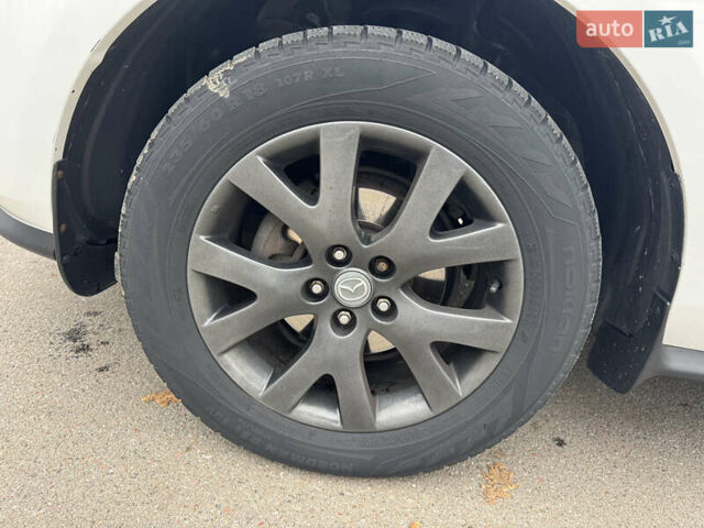 Белый Мазда СХ-7, объемом двигателя 2.3 л и пробегом 297 тыс. км за 4500 $, фото 12 на Automoto.ua
