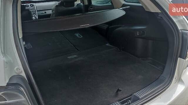 Белый Мазда СХ-7, объемом двигателя 2.26 л и пробегом 193 тыс. км за 8500 $, фото 26 на Automoto.ua