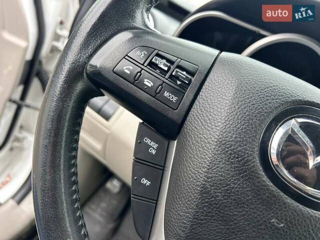 Білий Мазда СХ-7, об'ємом двигуна 2.5 л та пробігом 165 тис. км за 8700 $, фото 16 на Automoto.ua