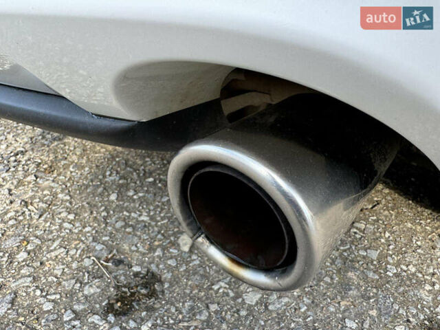 Білий Мазда СХ-7, об'ємом двигуна 2.49 л та пробігом 350 тис. км за 8200 $, фото 51 на Automoto.ua