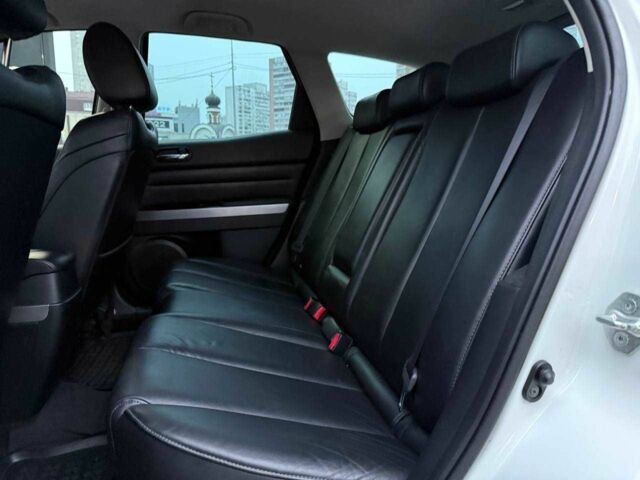 Білий Мазда СХ-7, об'ємом двигуна 2.2 л та пробігом 226 тис. км за 9690 $, фото 10 на Automoto.ua