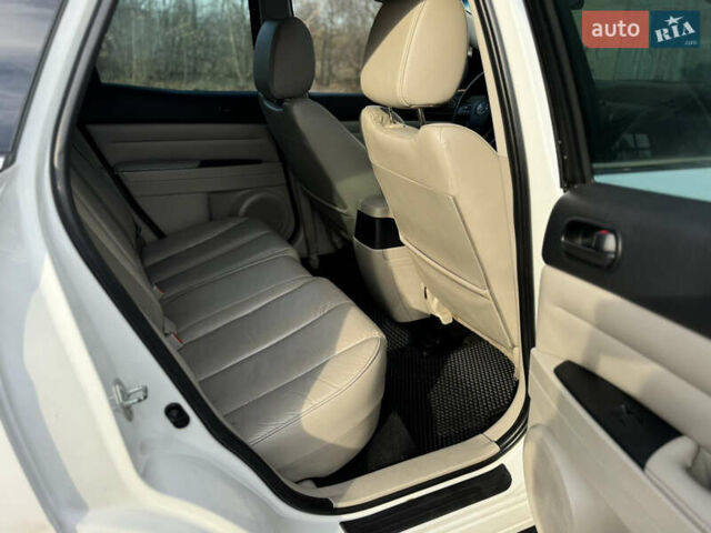 Білий Мазда СХ-7, об'ємом двигуна 2.49 л та пробігом 350 тис. км за 8200 $, фото 33 на Automoto.ua