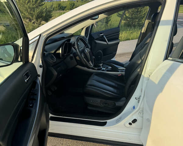 Мазда СХ-7 2010 в Ровно на Automoto.ua Белый Мазда СХ-7, объемом двигателя 2.18 л и пробегом 181 тыс. км за 10800 $, фото 18 на Automoto.ua