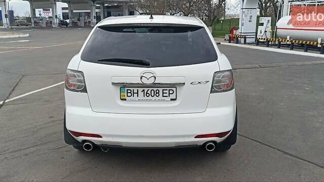 Белый Мазда СХ-7, объемом двигателя 2.26 л и пробегом 193 тыс. км за 8500 $, фото 11 на Automoto.ua