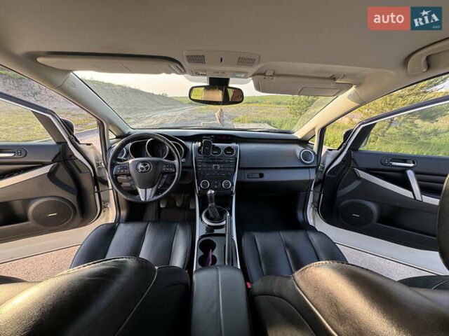 Мазда СХ-7 2010 в Ровно на Automoto.ua Белый Мазда СХ-7, объемом двигателя 2.18 л и пробегом 181 тыс. км за 10800 $, фото 19 на Automoto.ua