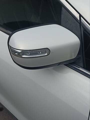 Белый Мазда СХ-7, объемом двигателя 2.26 л и пробегом 193 тыс. км за 8500 $, фото 17 на Automoto.ua