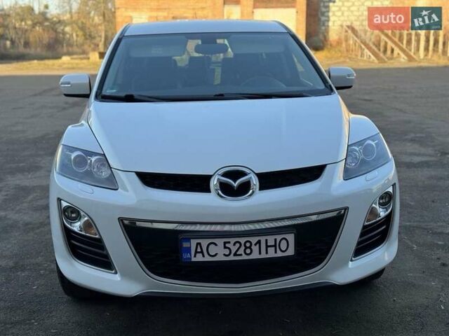 Белый Мазда СХ-7, объемом двигателя 2.2 л и пробегом 180 тыс. км за 11000 $, фото 24 на Automoto.ua