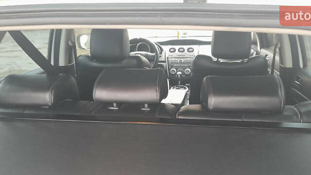 Белый Мазда СХ-7, объемом двигателя 2.26 л и пробегом 165 тыс. км за 8700 $, фото 16 на Automoto.ua