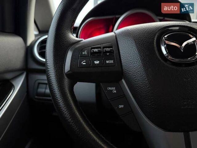 Білий Мазда СХ-7, об'ємом двигуна 2.18 л та пробігом 226 тис. км за 9690 $, фото 20 на Automoto.ua