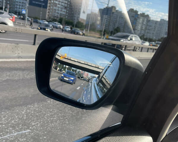 Белый Мазда СХ-7, объемом двигателя 2.2 л и пробегом 225 тыс. км за 9999 $, фото 25 на Automoto.ua