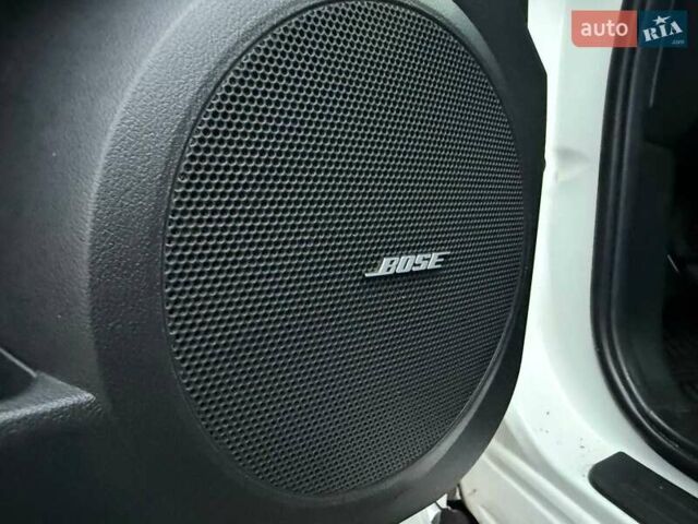 Білий Мазда СХ-7, об'ємом двигуна 2.18 л та пробігом 226 тис. км за 9690 $, фото 17 на Automoto.ua