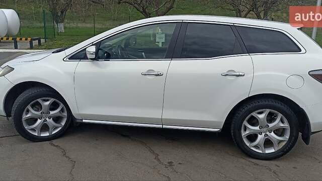 Белый Мазда СХ-7, объемом двигателя 2.26 л и пробегом 193 тыс. км за 8500 $, фото 14 на Automoto.ua