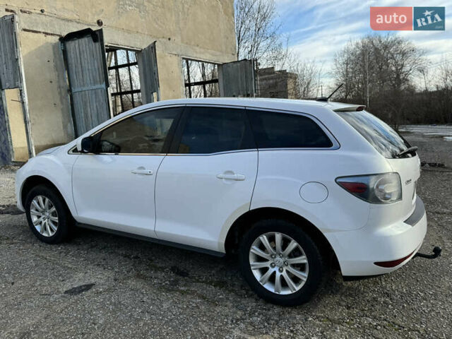 Білий Мазда СХ-7, об'ємом двигуна 2.49 л та пробігом 350 тис. км за 8200 $, фото 5 на Automoto.ua