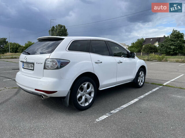 Белый Мазда СХ-7, объемом двигателя 2.2 л и пробегом 225 тыс. км за 9999 $, фото 5 на Automoto.ua