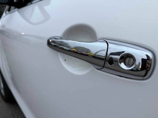 Білий Мазда СХ-7, об'ємом двигуна 2.2 л та пробігом 226 тис. км за 9690 $, фото 8 на Automoto.ua