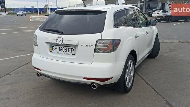 Белый Мазда СХ-7, объемом двигателя 2.26 л и пробегом 193 тыс. км за 8500 $, фото 8 на Automoto.ua