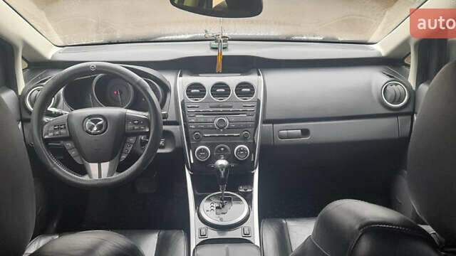 Белый Мазда СХ-7, объемом двигателя 2.26 л и пробегом 165 тыс. км за 8700 $, фото 8 на Automoto.ua