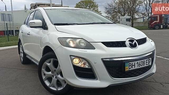 Белый Мазда СХ-7, объемом двигателя 2.26 л и пробегом 193 тыс. км за 8500 $, фото 1 на Automoto.ua